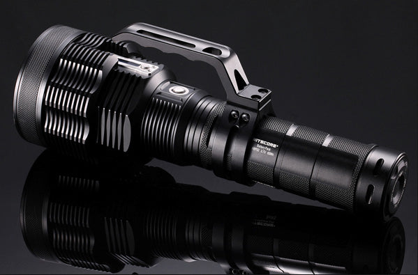 Poignee Nitecore NHM10 lampe TM38